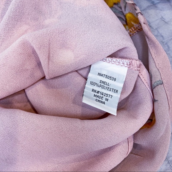 Cold Shoulder Floral Boho Top - Picture 5 of 7